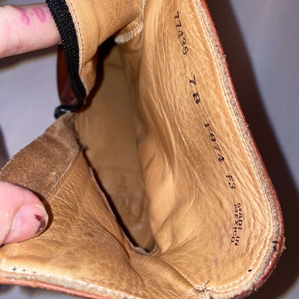 Frye Leather Zip Harness Short Boots 7 - Picture 10 of 13